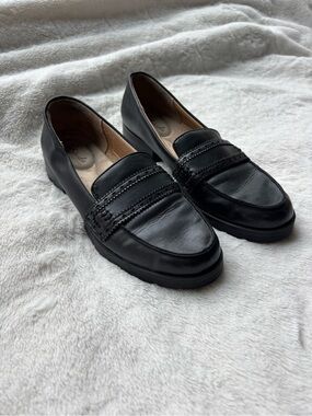 Life Stride Black Leather Women's Penny Loafers